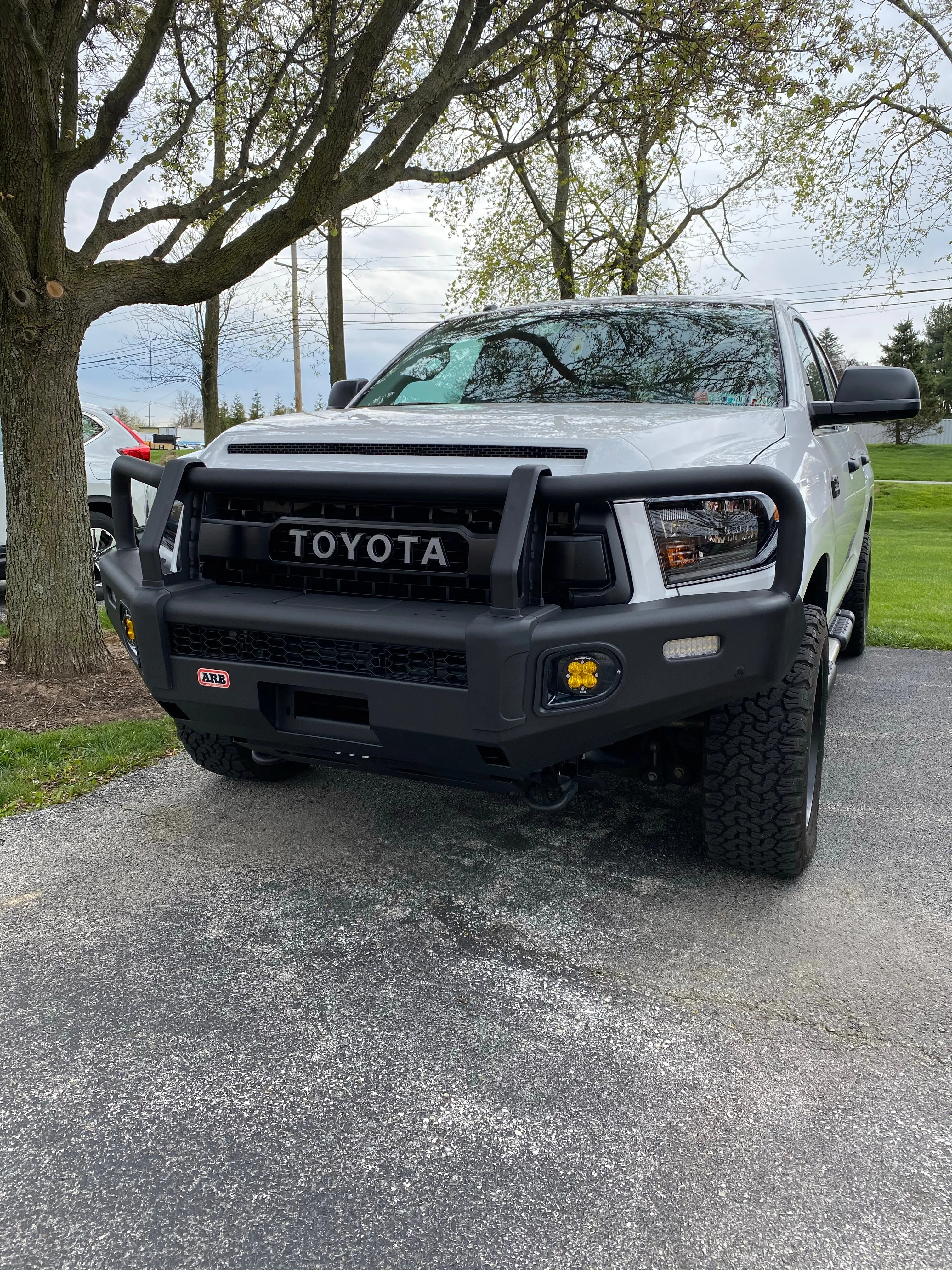 ARB Front Summit Bull Bars for 2014  Toyota Tundra