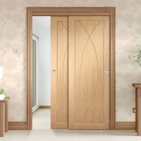 Bespoke Pass-Easi Pesaro Oak Flush - 2 Sliding Doors and Frame Kit - Prefinished