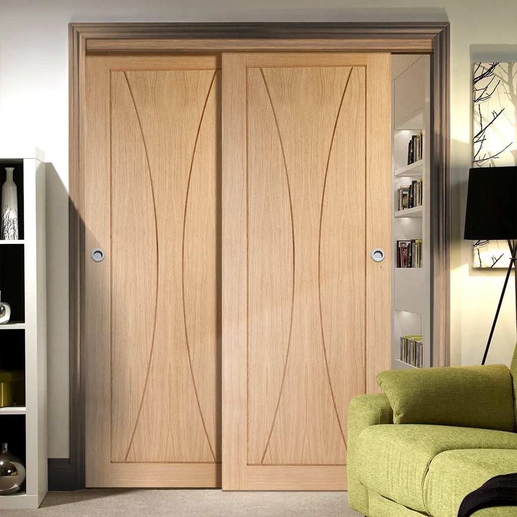 Bespoke Pass-Easi Verona Oak Flush - 2 Sliding Doors and Frame Kit