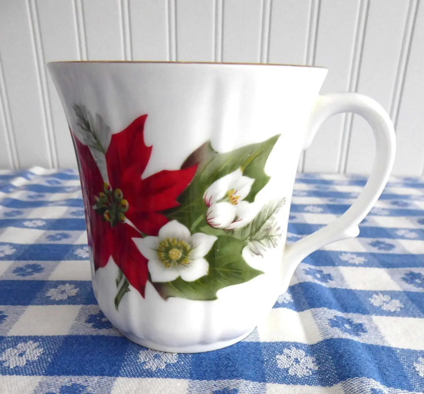 Christmas Poinsettia Mug Duchess England Bone China Christmas Holiday 1970s Christmas Tea