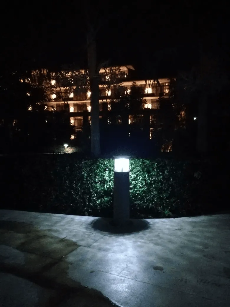 SG9040 | Solar Garden Light